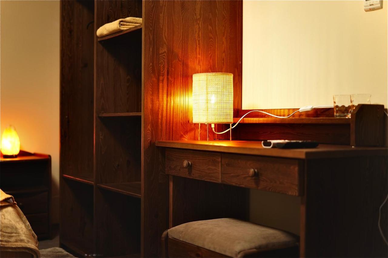 Bacchus Pub Es Panzio Bed & Breakfast Dunaharaszti Eksteriør bilde